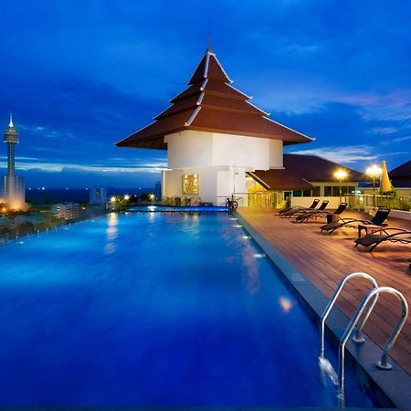 Aiyara Grand Hotel Pattaya Eksteriør billede