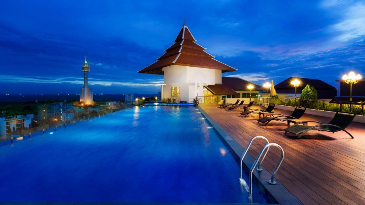 Aiyara Grand Hotel Pattaya Eksteriør billede