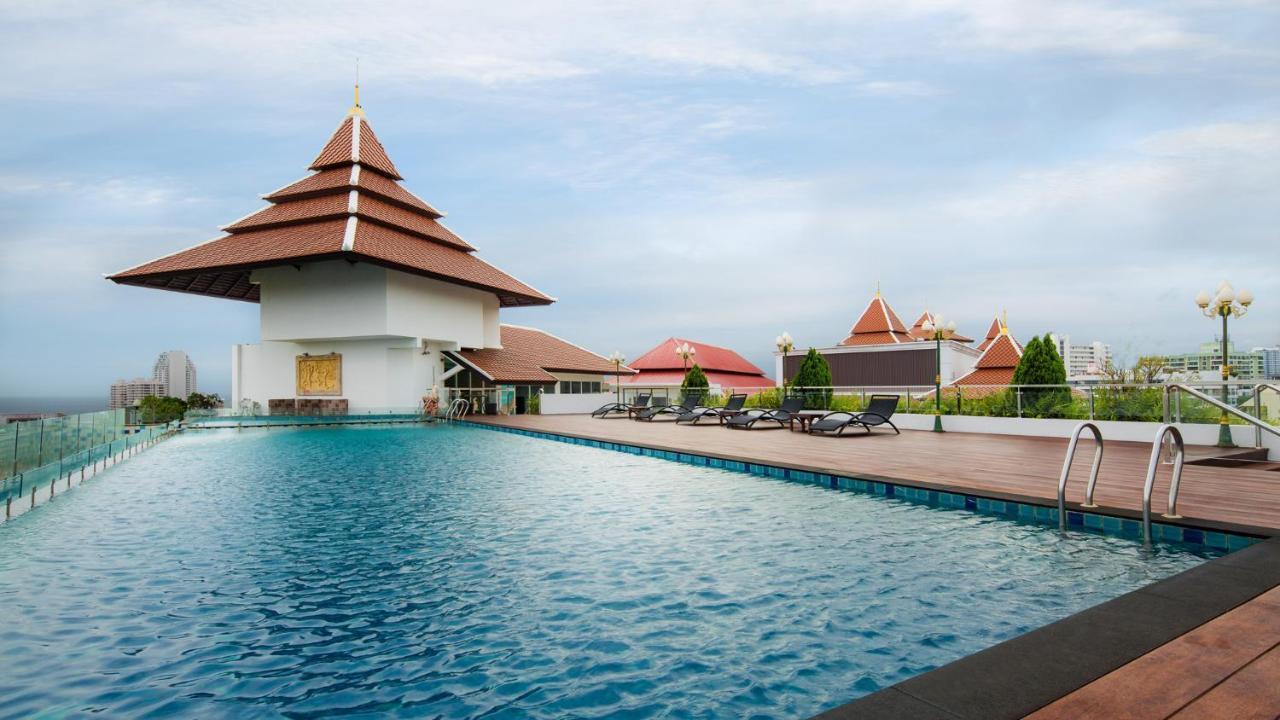 Aiyara Grand Hotel Pattaya Eksteriør billede